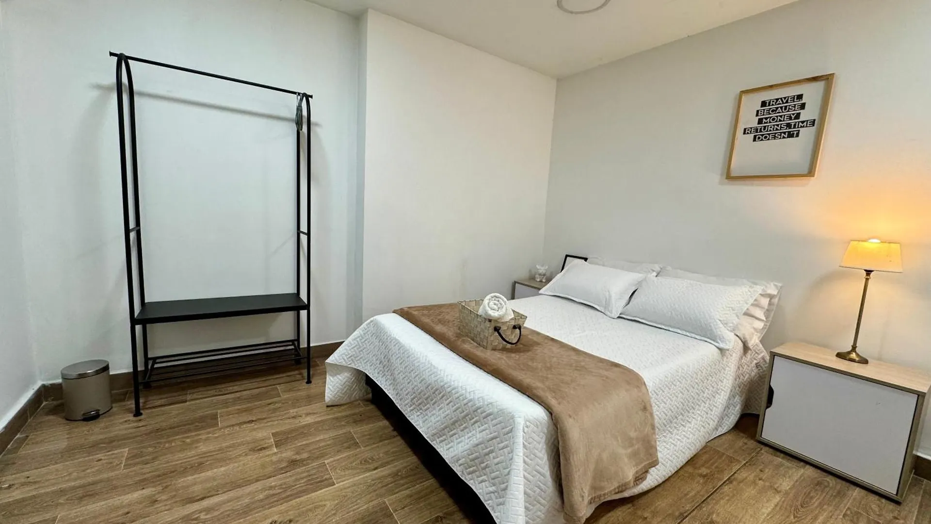 Bed and Breakfast Easyhouse Medellín 0*,  Kolumbie