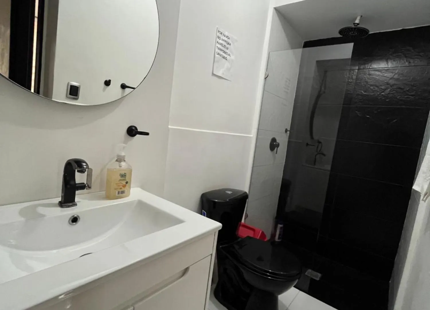 Easyhouse Bed & Breakfast Medellin
