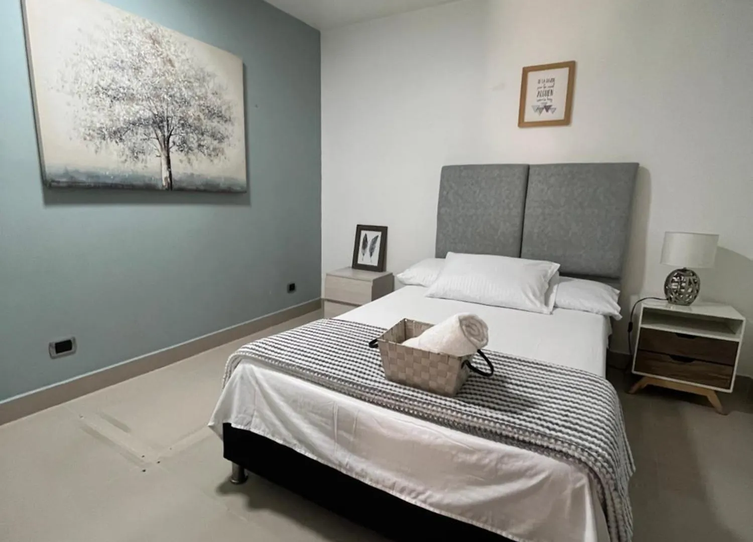 Easyhouse Bed & Breakfast Medellin Colombia