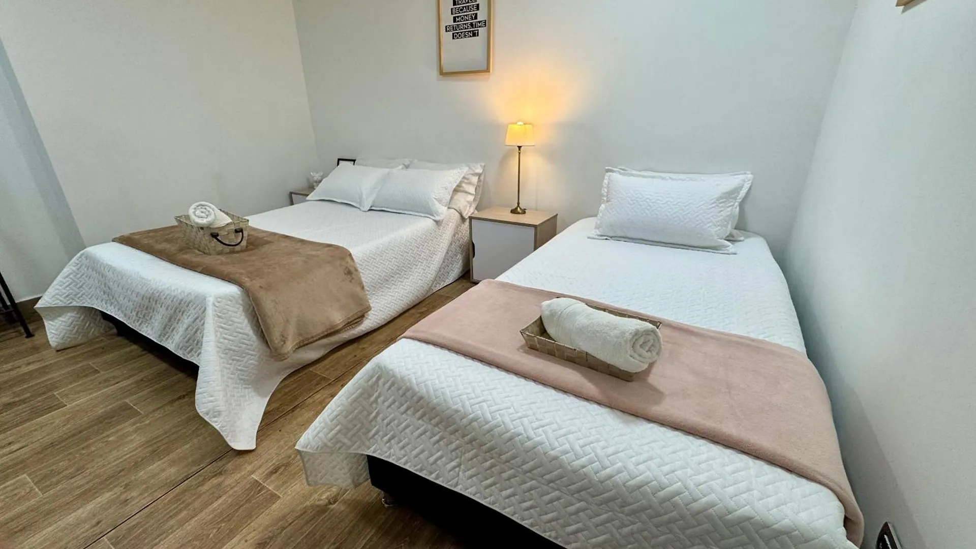 Easyhouse Bed & Breakfast Medellin